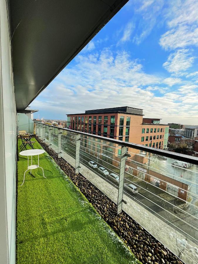 Insta-Style Penthouse With Balcony Or 2B Apartment With Balcony Birmingham City Centre 외부 사진