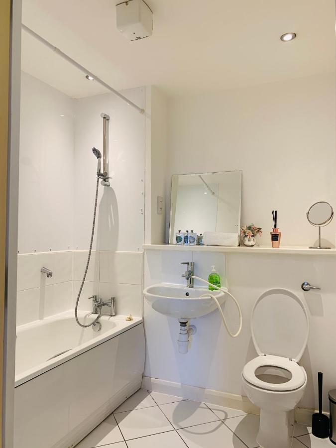 Insta-Style Penthouse With Balcony Or 2B Apartment With Balcony Birmingham City Centre 외부 사진