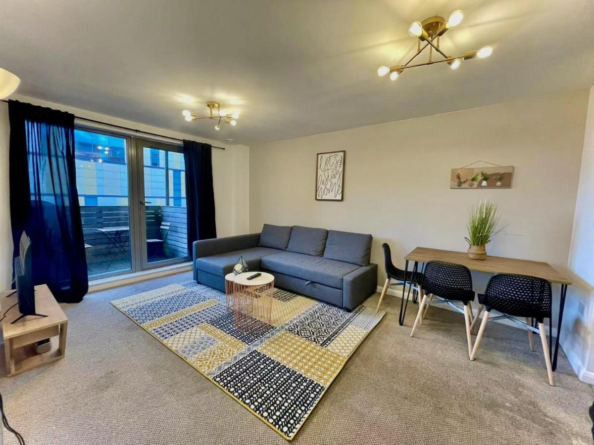 Insta-Style Penthouse With Balcony Or 2B Apartment With Balcony Birmingham City Centre 외부 사진
